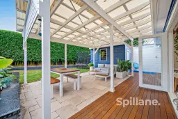 4 YOUNG RD, Broadmeadow