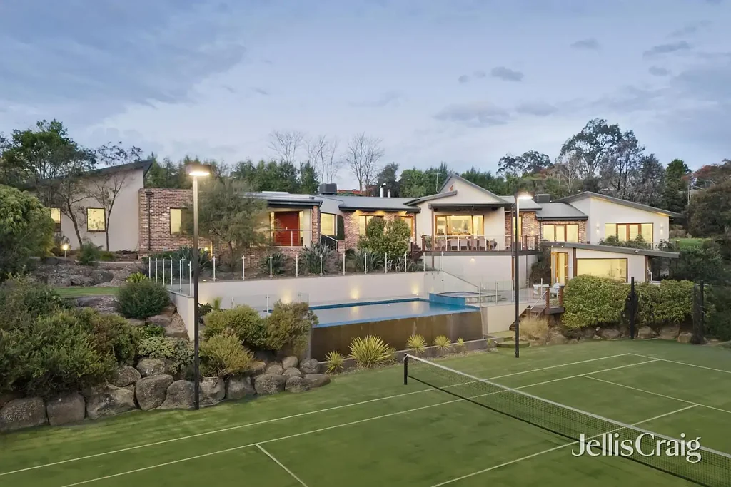 9B Lindon Strike Court, Research, VIC 3095