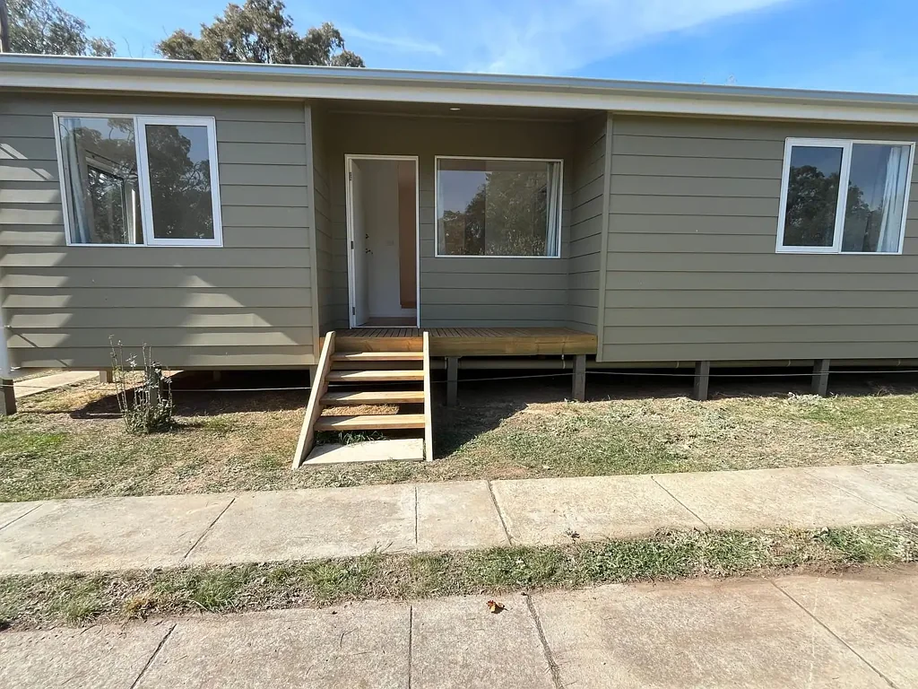 4 BEDROOM HOUSE IN EVANSFORD