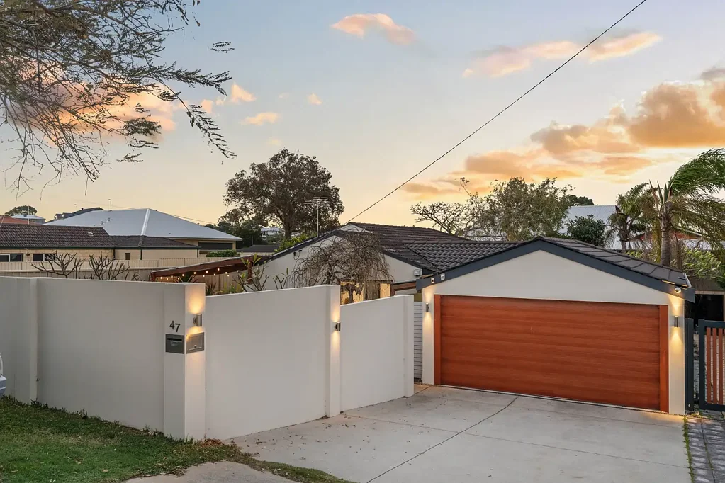 Mullaloo 3Zimmer Coastal Charm Just 500m from Mullaloo Beach