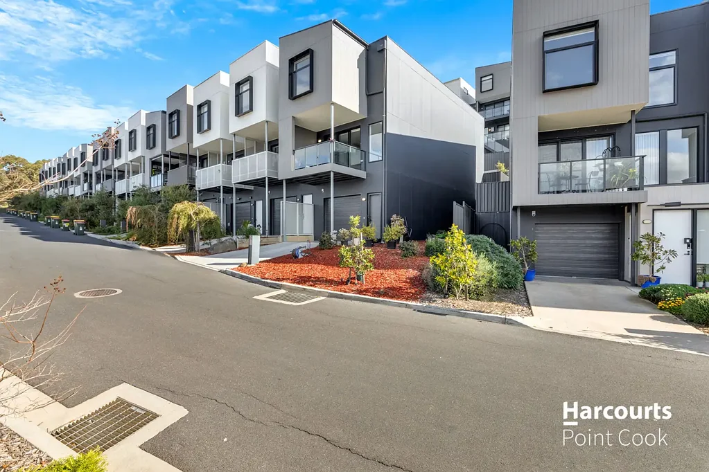 75 Wattlebird Court, Sunshine North, VIC 3020