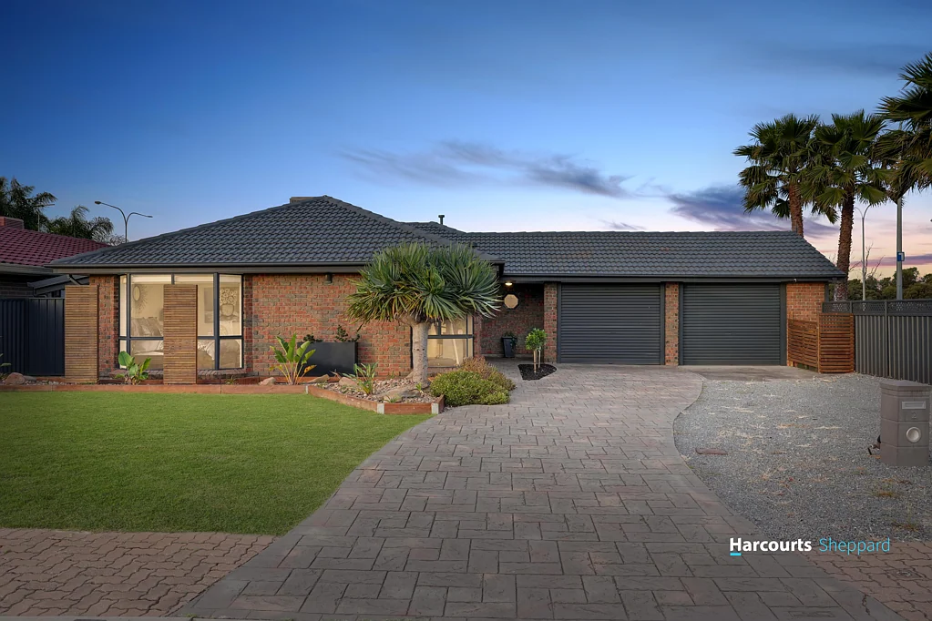 2 Oronsay Drive, North Haven, SA 5018
