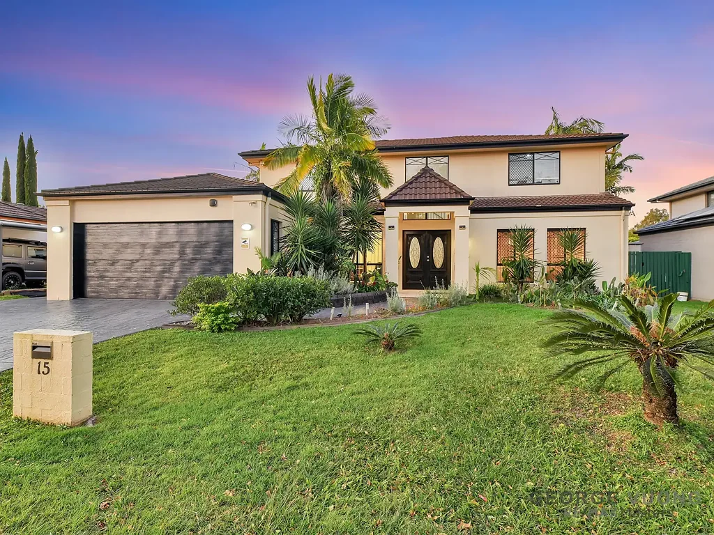 15 Benjamin Pl, Sinnamon Park, QLD 4073
