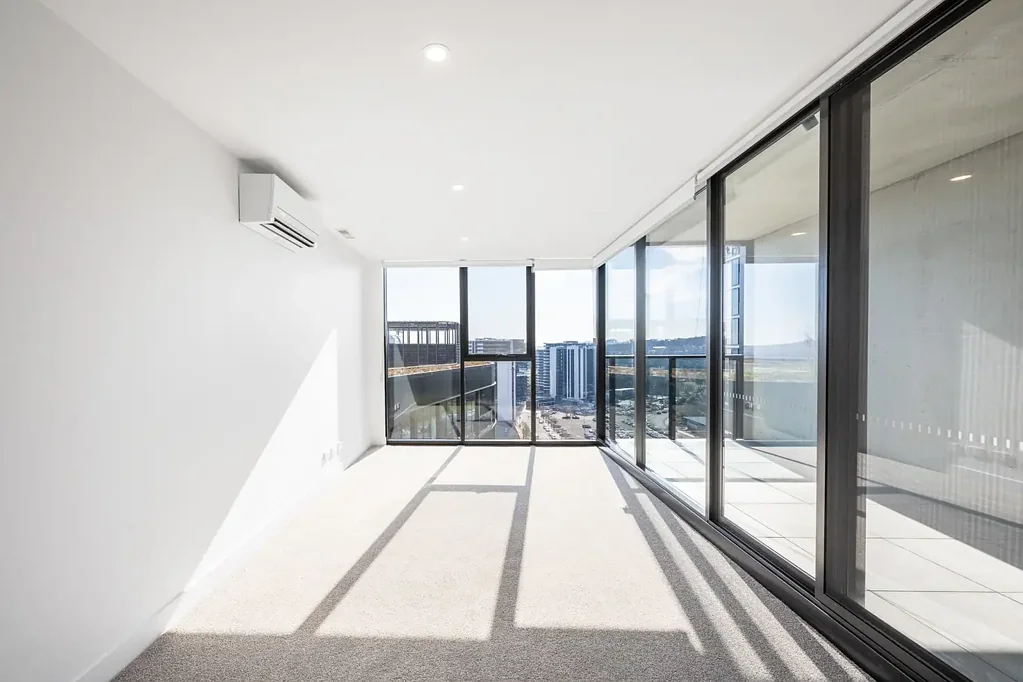 Live Above the Ordinary: Contemporary One-Bedroom at WOVA