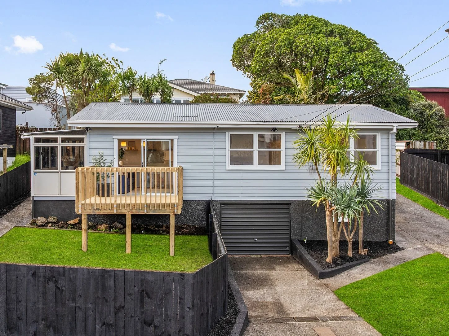 Sandringham 3Zimmer Renovated Freestanding Free-For-All