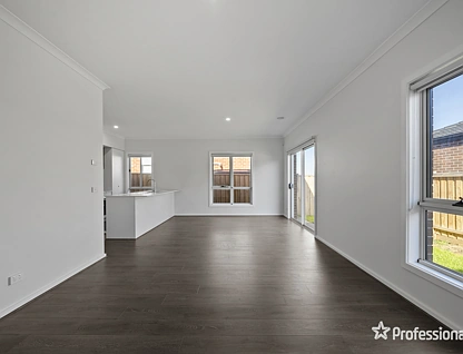 44 Sirianni Boulevard, Fraser Rise, Western Region, 3 Kuwarto, 2 Banyo, House