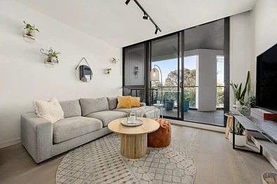 Alphington 2房 精心设计。完美连接。 Thoughtfully Designed. Beautifully Connected.