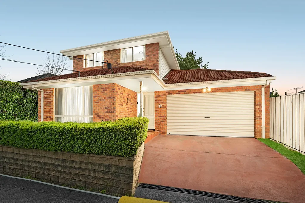 9B Hourigan Avenue, Clayton, VIC 3168