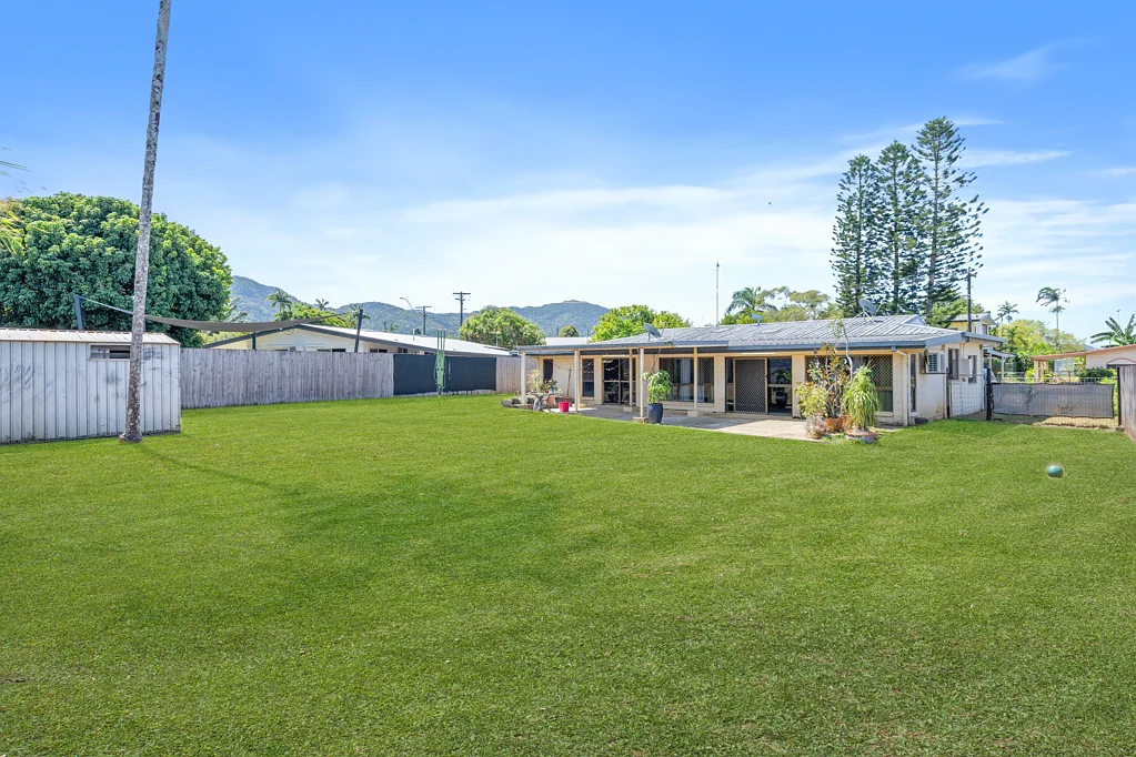 15 Jean Close, Woree, QLD 4868