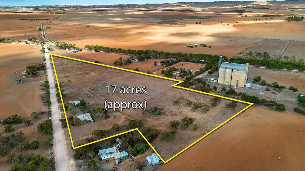 70 East Road, Robertstown, SA 5381
