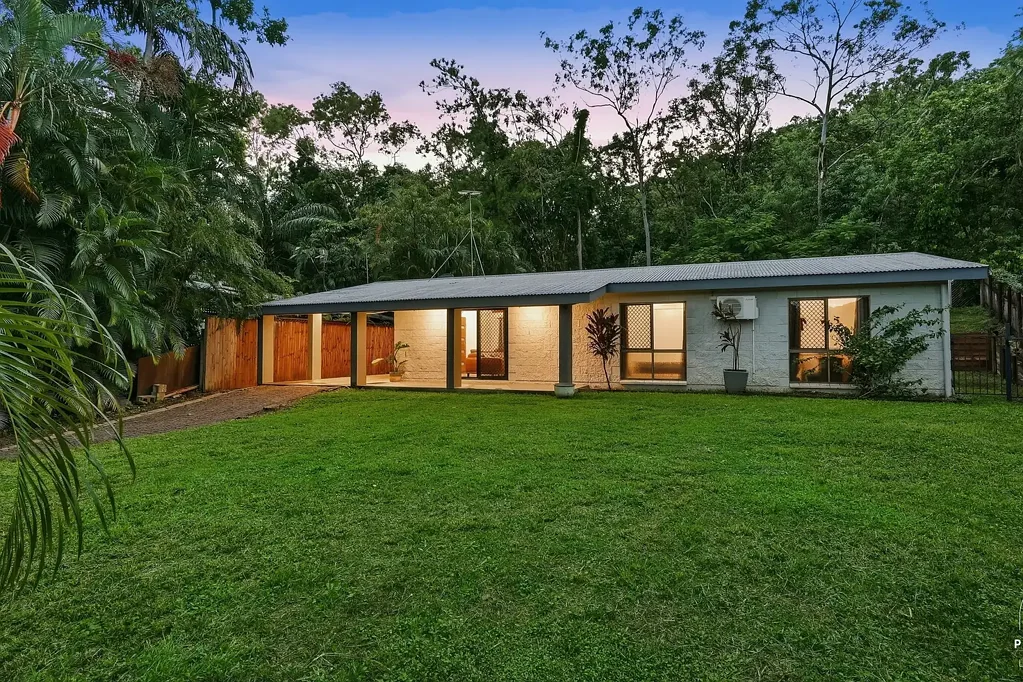 Smithfield 3Kwarto PRIVACY, SPACE & POTENTIAL | Smithfield