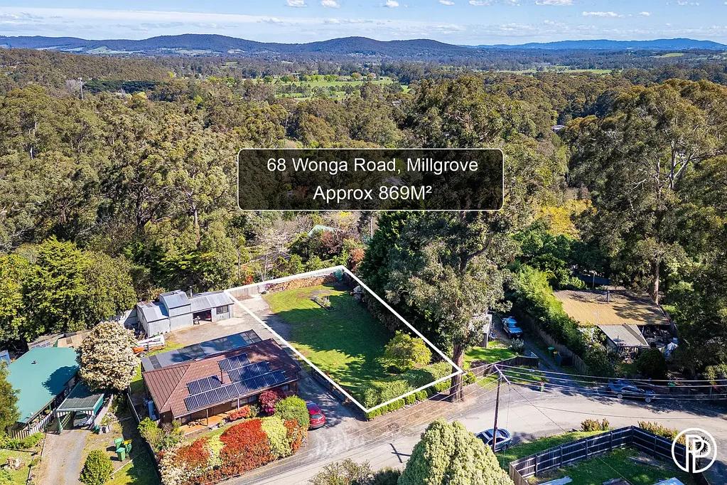 Millgrove AS RARE AS THEY COME – IMMACULATE BLOCK WITH NORTH & SOUTH FACING VIEWS