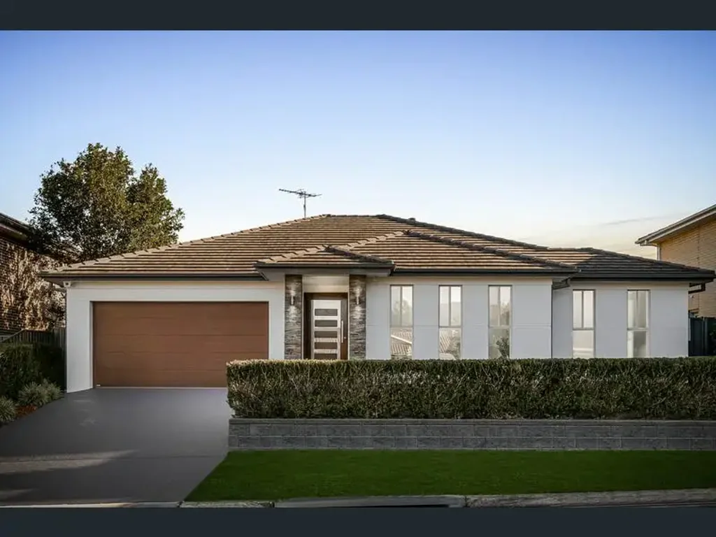 "DEposit Taken" The Stunning Family Home is located close to Kellyville Metro.