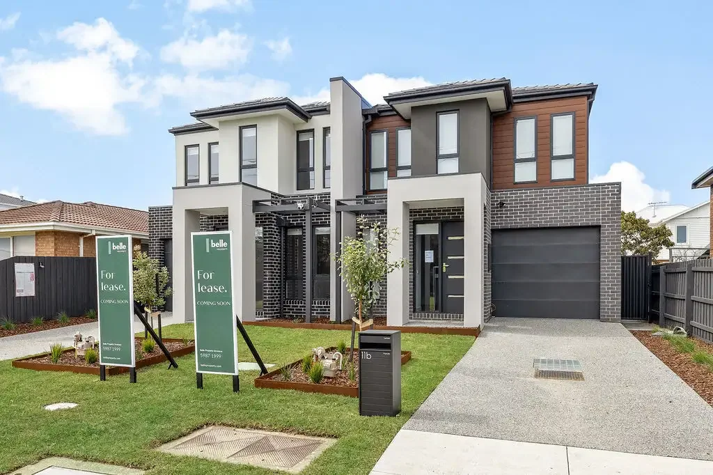 Almost Brand New Coastal Living in the Heart of Dromana