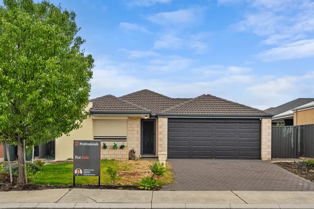 11 Ligado Avenue, Aveley, WA 6069