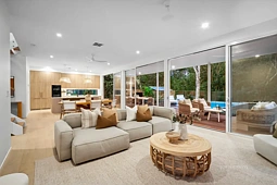 28 Newfield Street, Sunrise Beach