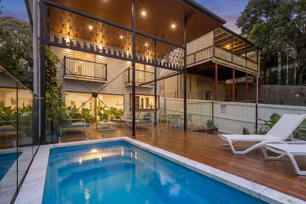 Bardon 4Habitaciones Renovated Family Living in the Heart of Bardon