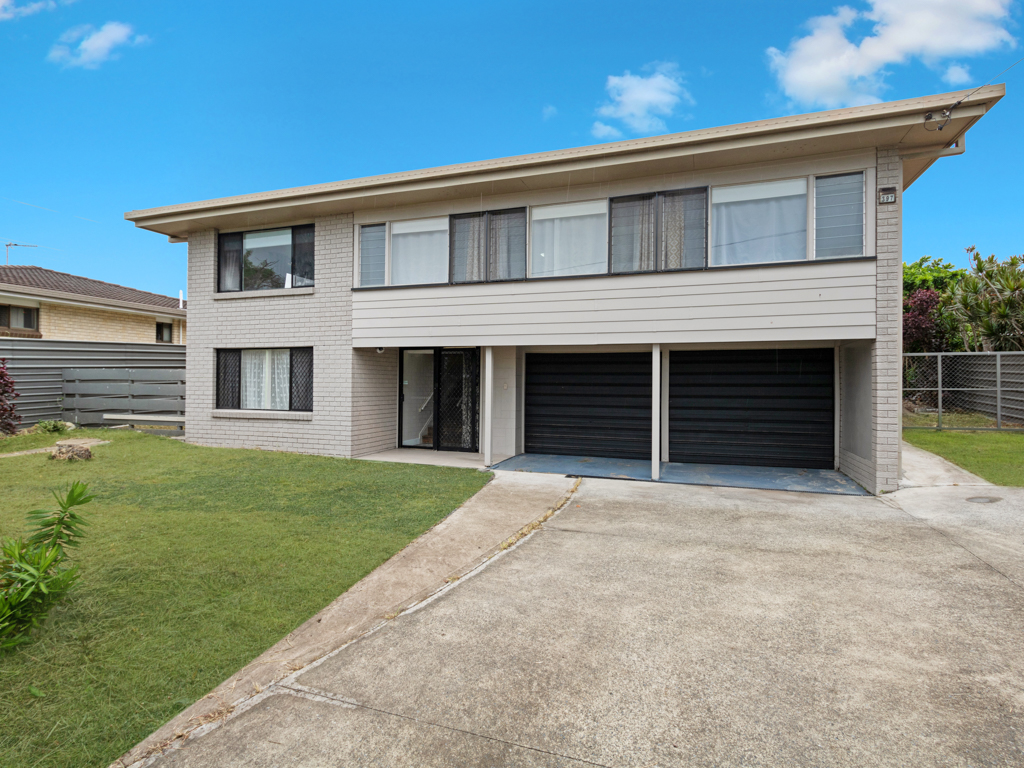 397 BOAT HARBOUR DR, SCARNESS QLD 4655, 0 chambres, 0 salles de bain, House