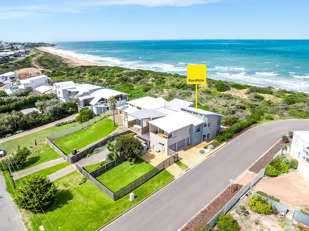 Chiton 4 Slaapkamer Uninterrupted Beachfront Living | Architectural Design | Panoramic Coastal Views