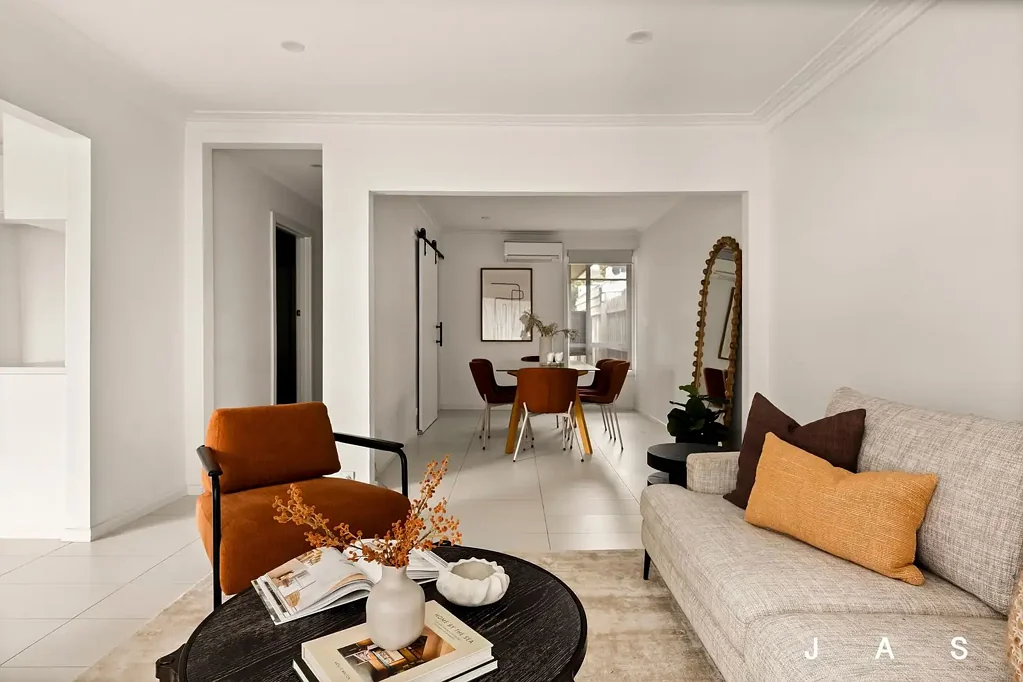Footscray 2غرفة نوم Two Frontages, Full Renovation & Access To Everything Footscray