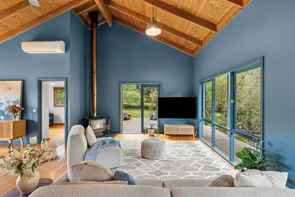 Trentham 3Kwarto The Quiet Beauty of Modern Country Life