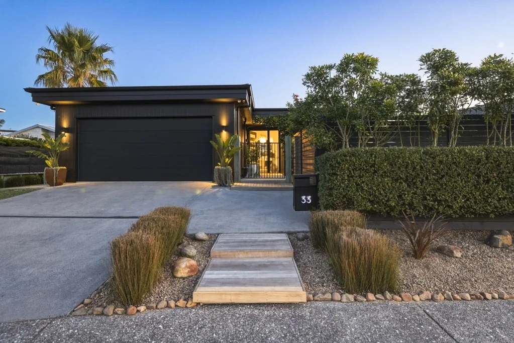 Papamoa 4Kwarto Polished Living, Peaceful Outlook