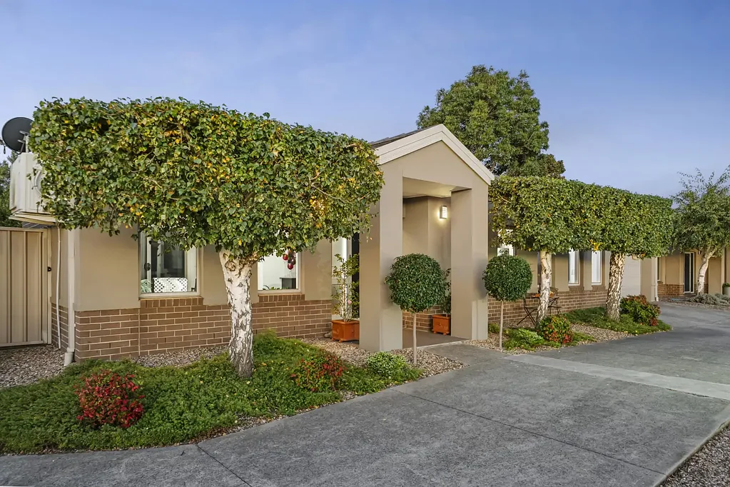Keilor 3 Bedroom Gorgeous Views, Great Spaces, Complete Contentment