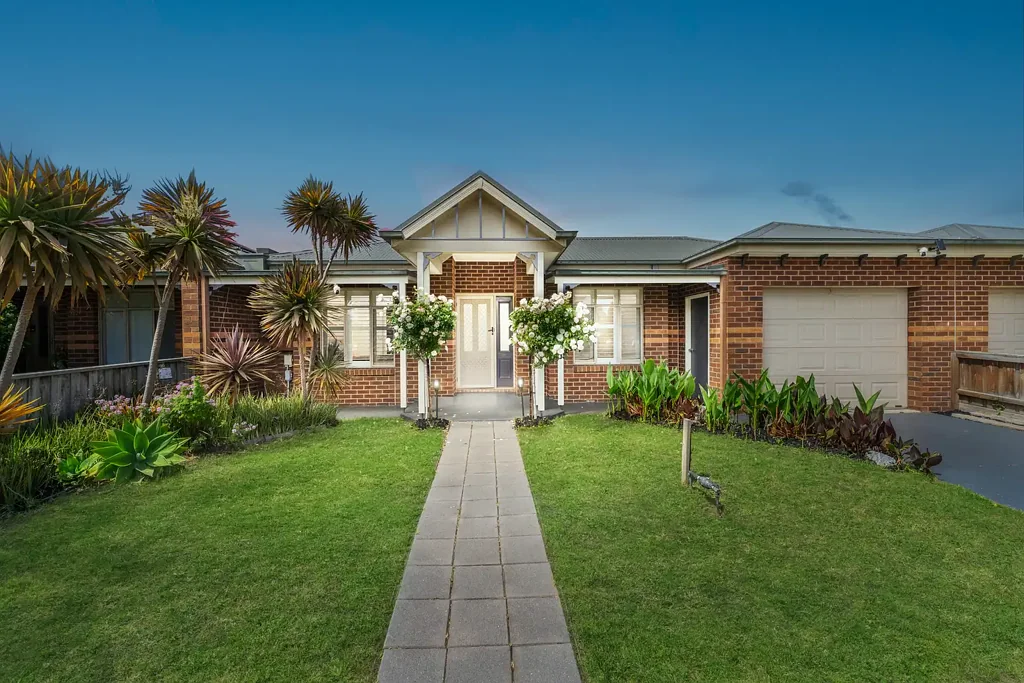 21 Stonehaven Avenue, Cranbourne, VIC 3977