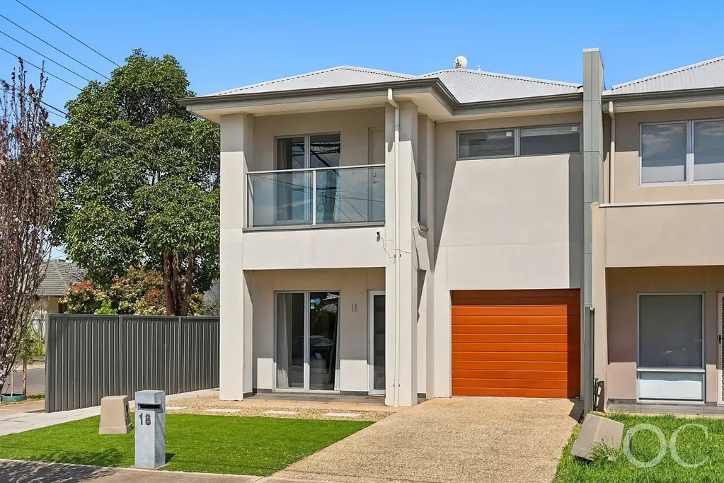 Seacombe Gardens 3Habitaciones Open the Door to Contemporary Living in a Convenient Location