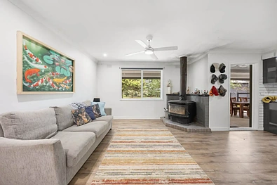70 Peters Road, Gisborne, VIC 3437, 4房, 2浴, House