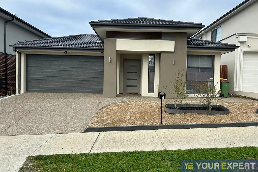 Stunning Home in Sought After Location in Timbertop Estate!!