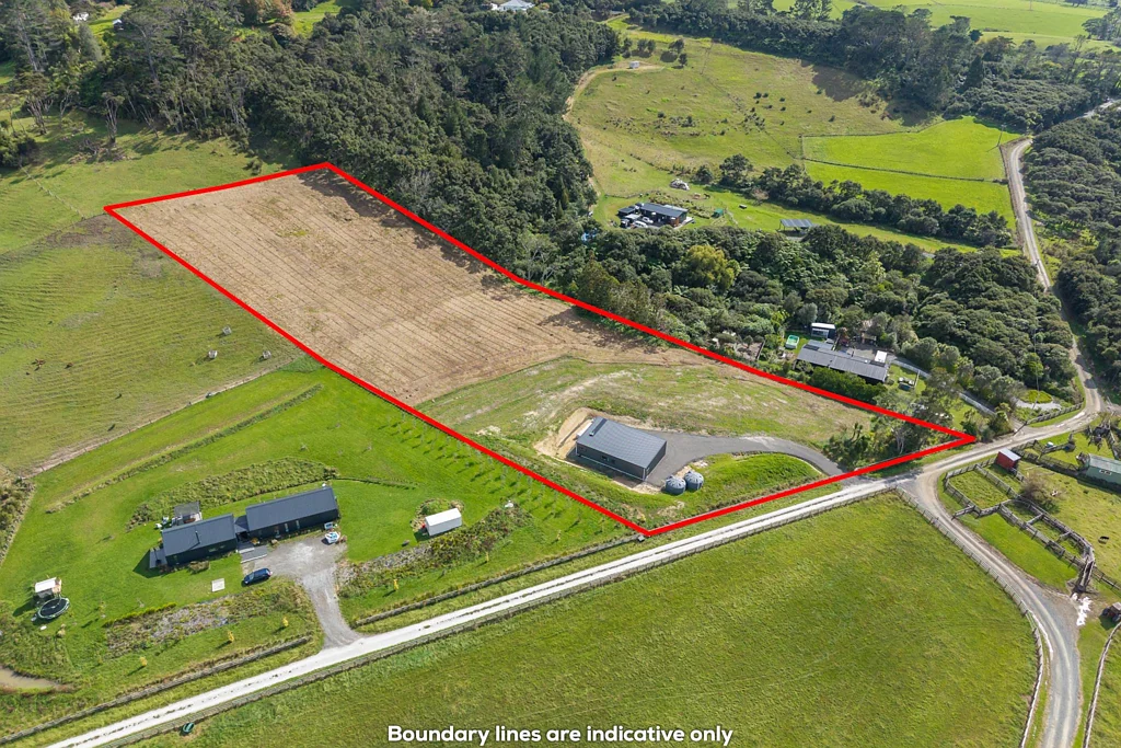 Waimauku 2房  Liveable Shed + Land
