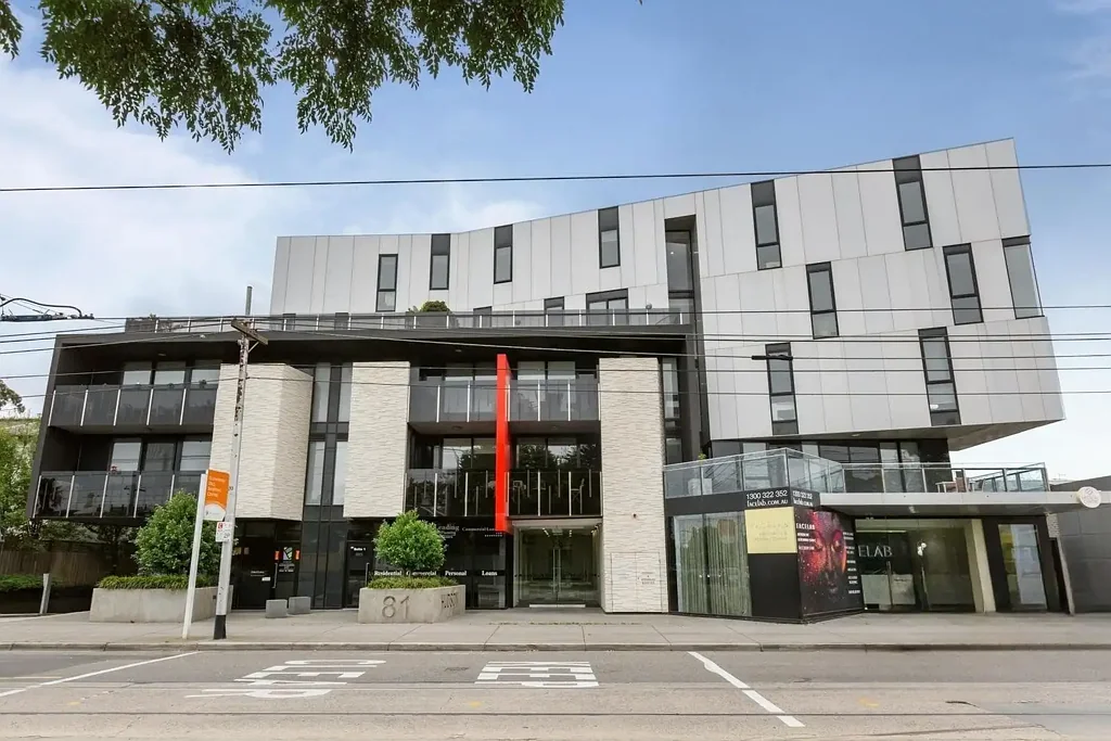 1 Bedroom Apartment with Parking in the Boutique Hudson Development