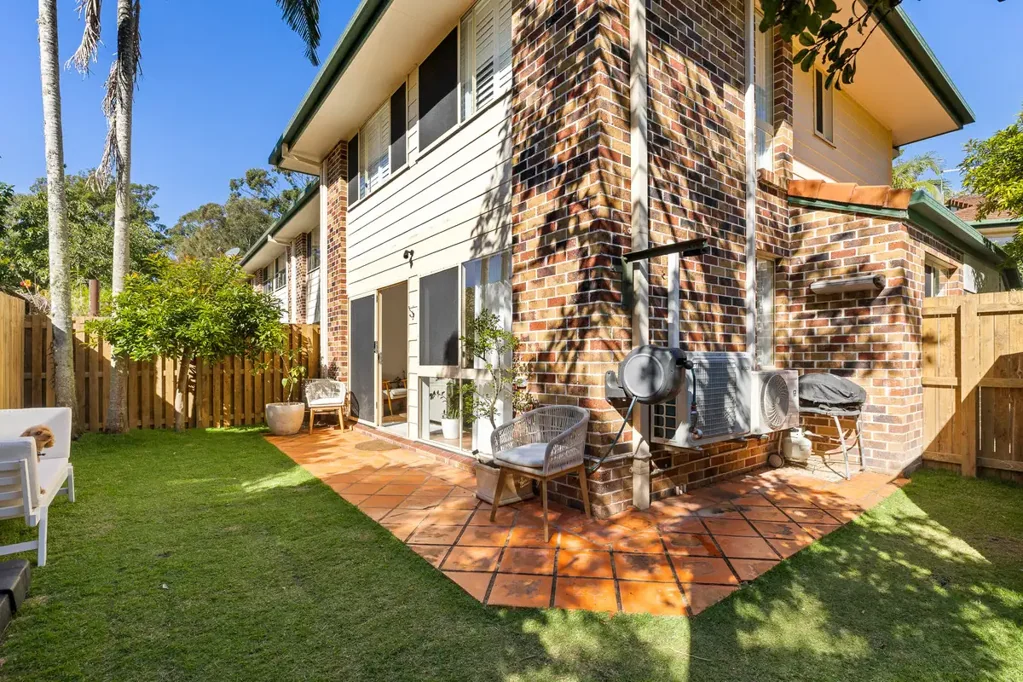 Byron Bay 3Moenga Renovated Coastal Style & Convenience in the Heart of Sunrise
