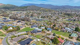 17 Thomas Street, Myrtleford