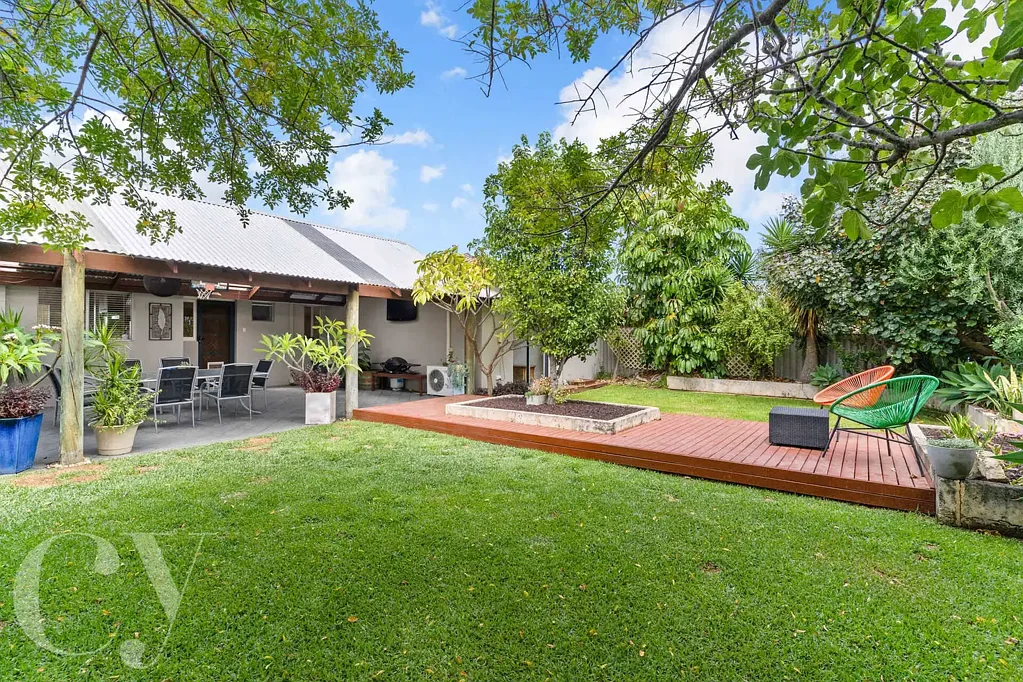 Effortless Family Living with Stunning Outdoor Entertaining