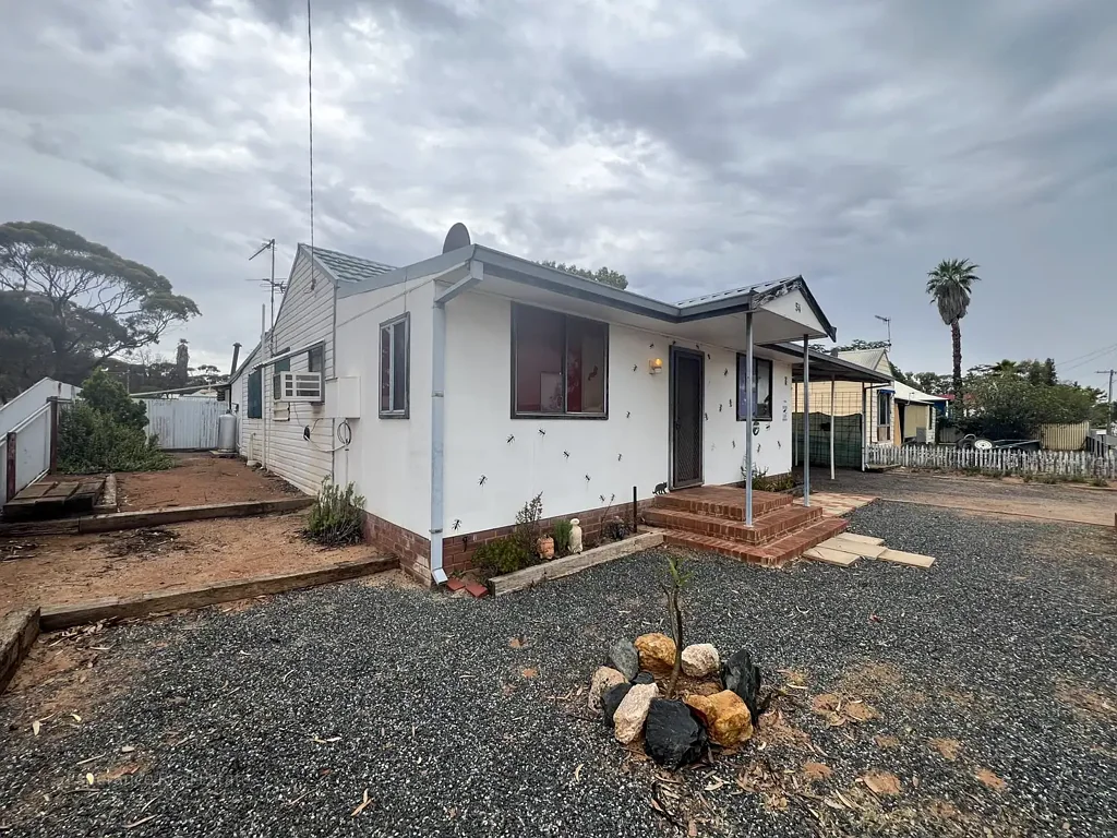 54 Prinsep Street, Norseman, WA 6443