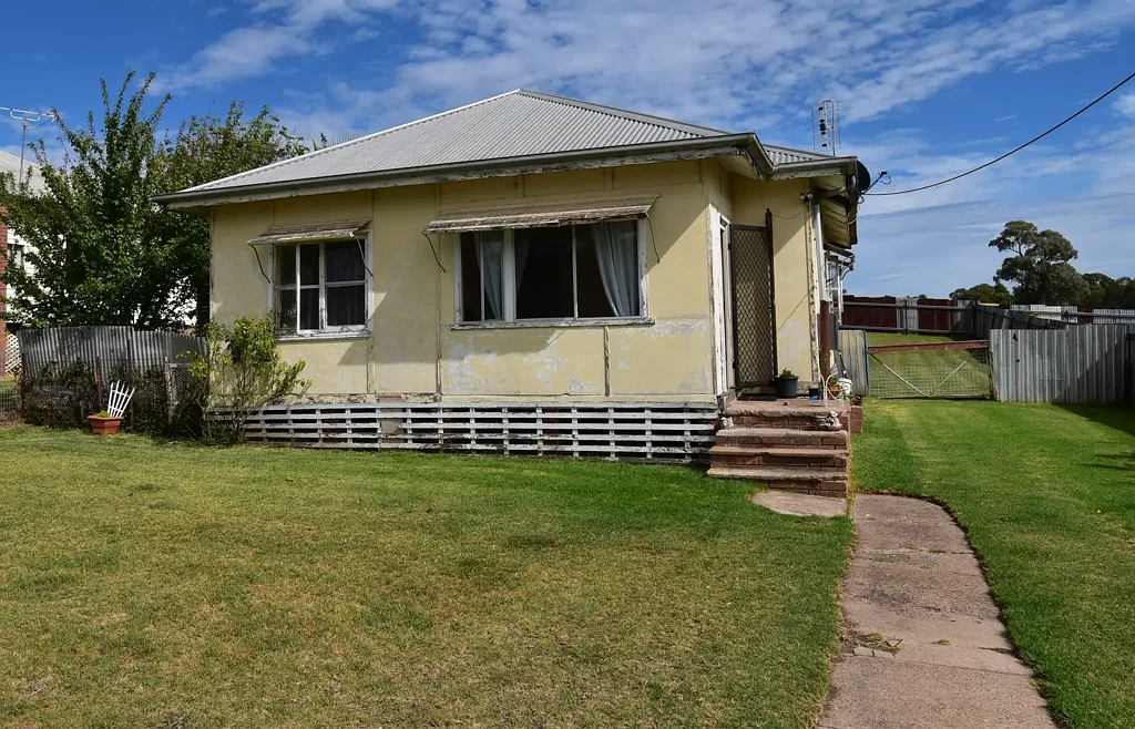 54 Apsley Crescent Mumbil via, Wellington, NSW 2820