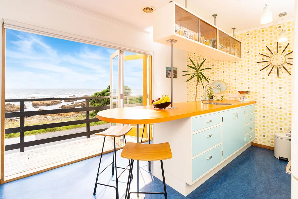 Island Bay 2 Slaapkamer MID-CENTURY MAGIC BY THE SEA