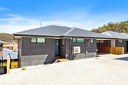 15/34 Clinton Road, Geilston Bay