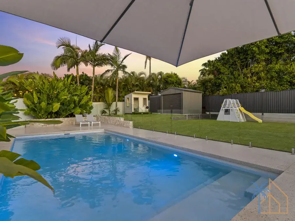 6 Berwick Court, Arundel, QLD 4214