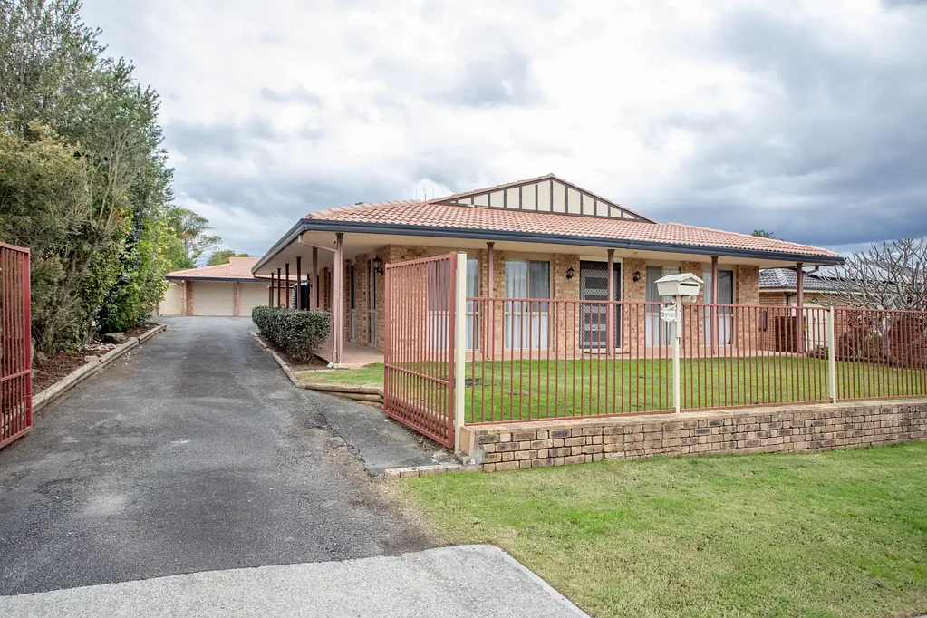Taree 6 Bedroom More Space for the Moments That Matter