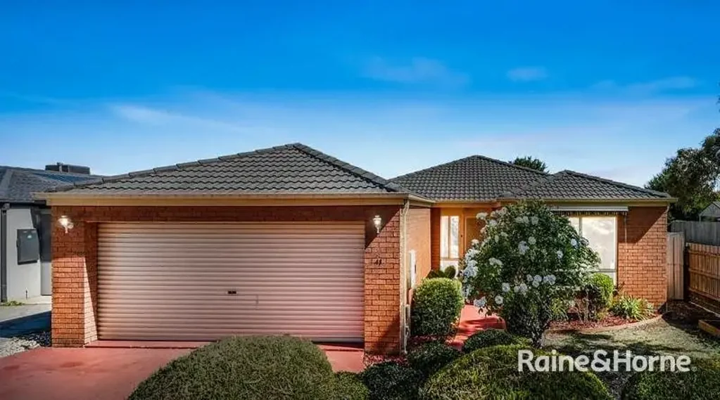 3 Bedroom house in Cranbourne West!
