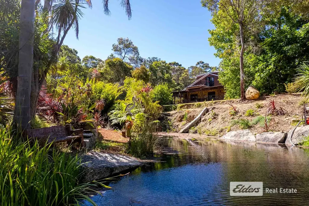 King River 4房  Stunning Home, Beautiful Setting, Adjacent to River