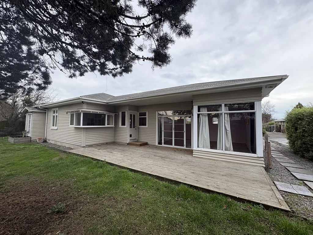 9 Gibson Drive