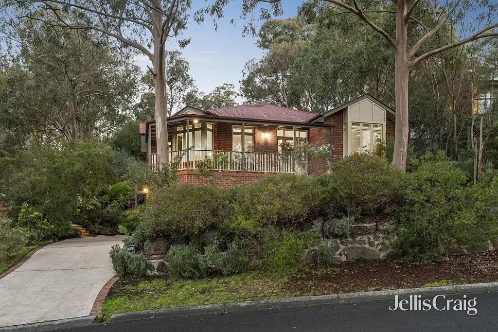 Eltham 4房 永恒的优雅与绝佳的私密感 Timeless Elegance with a Wonderful Sense of Privacy