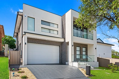 Cranebrook 5 Slaapkamer BRAND NEW LUXURY. THE PERFECT MOVE IN HOME OR INVESTMENT PROPERTY.