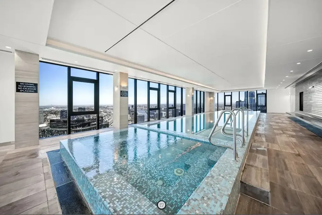 South Melbourne 2chambre Bay Views, City Energy & Resort-Style Living