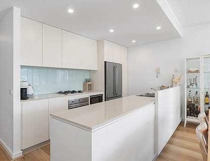 125/53 Eyre Street, Kingston, Inner South, 3 침실, 2 욕실, Apartment