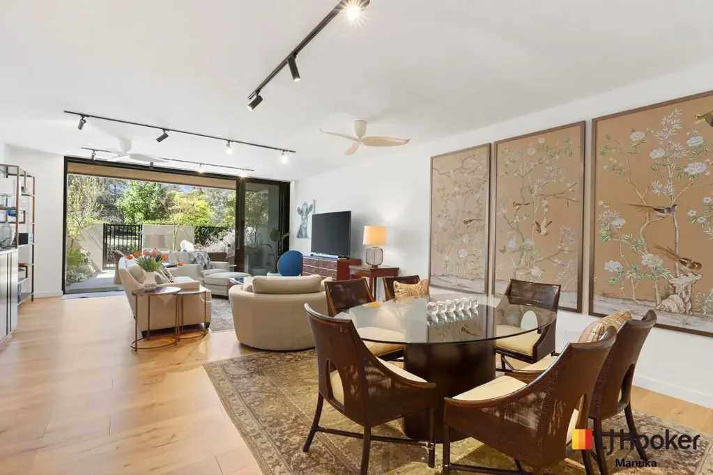 Forrest 3બેડરૂમ Unparalleled Elegance in the Award-Winning �Estate�